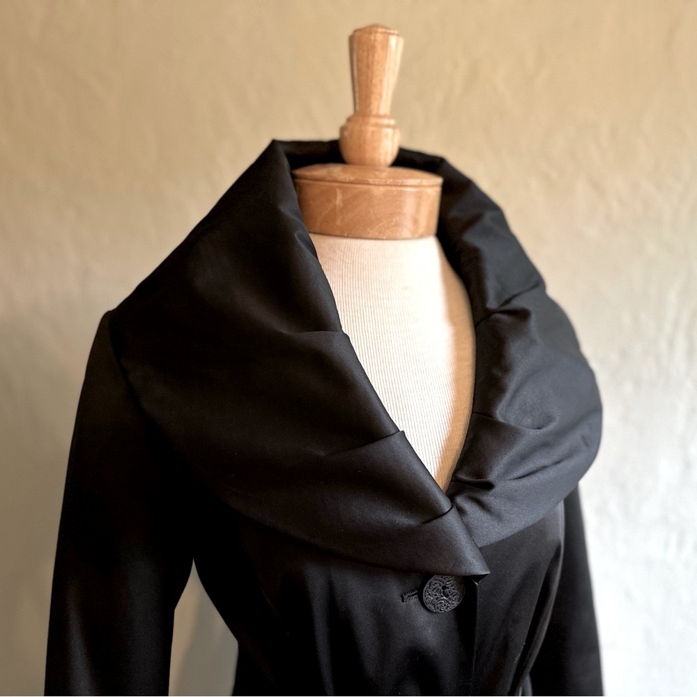 TAHARI - Dress Trench Coat - Satin-Feel for Cocktail or Formal - Size S - Black